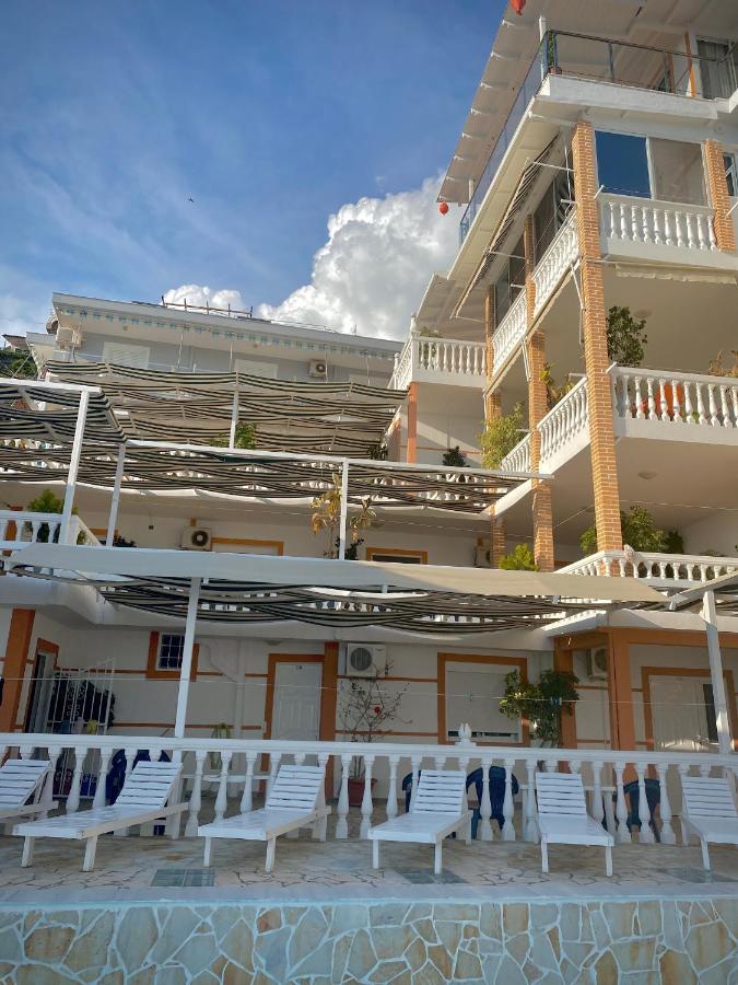 Qeparo Napolon Complex Otel Dış mekan fotoğraf
