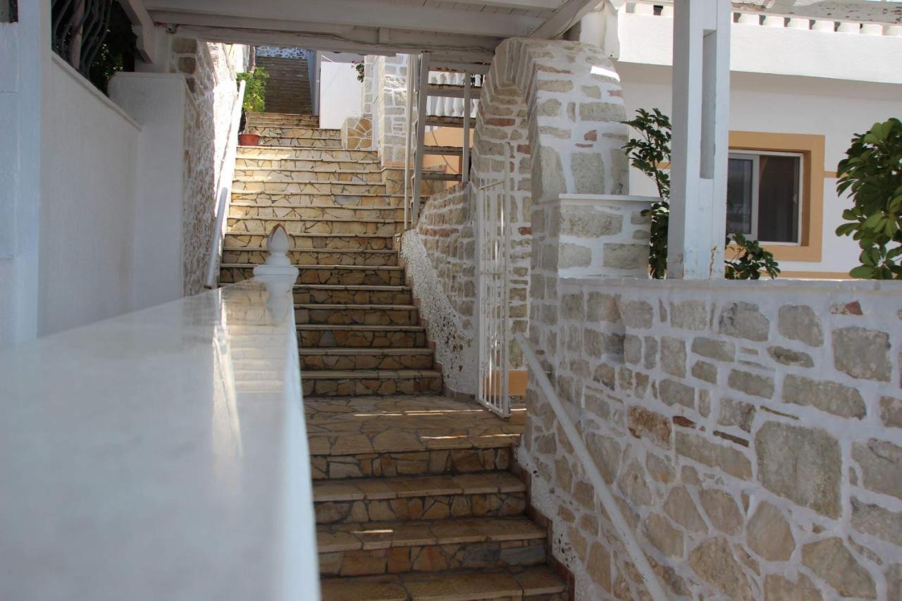 Qeparo Napolon Complex Otel Dış mekan fotoğraf