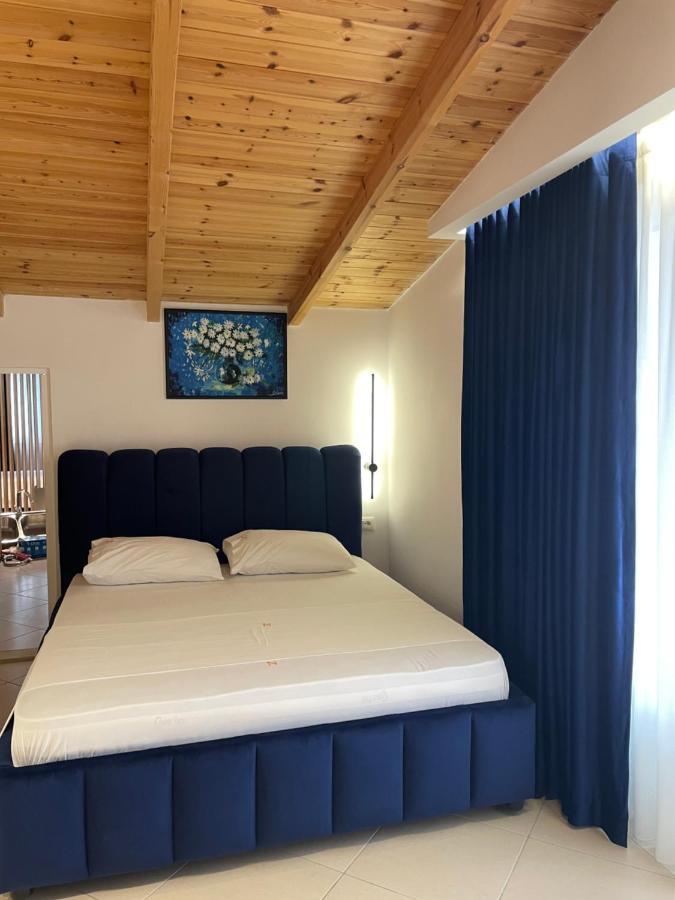 Qeparo Napolon Complex Otel Dış mekan fotoğraf