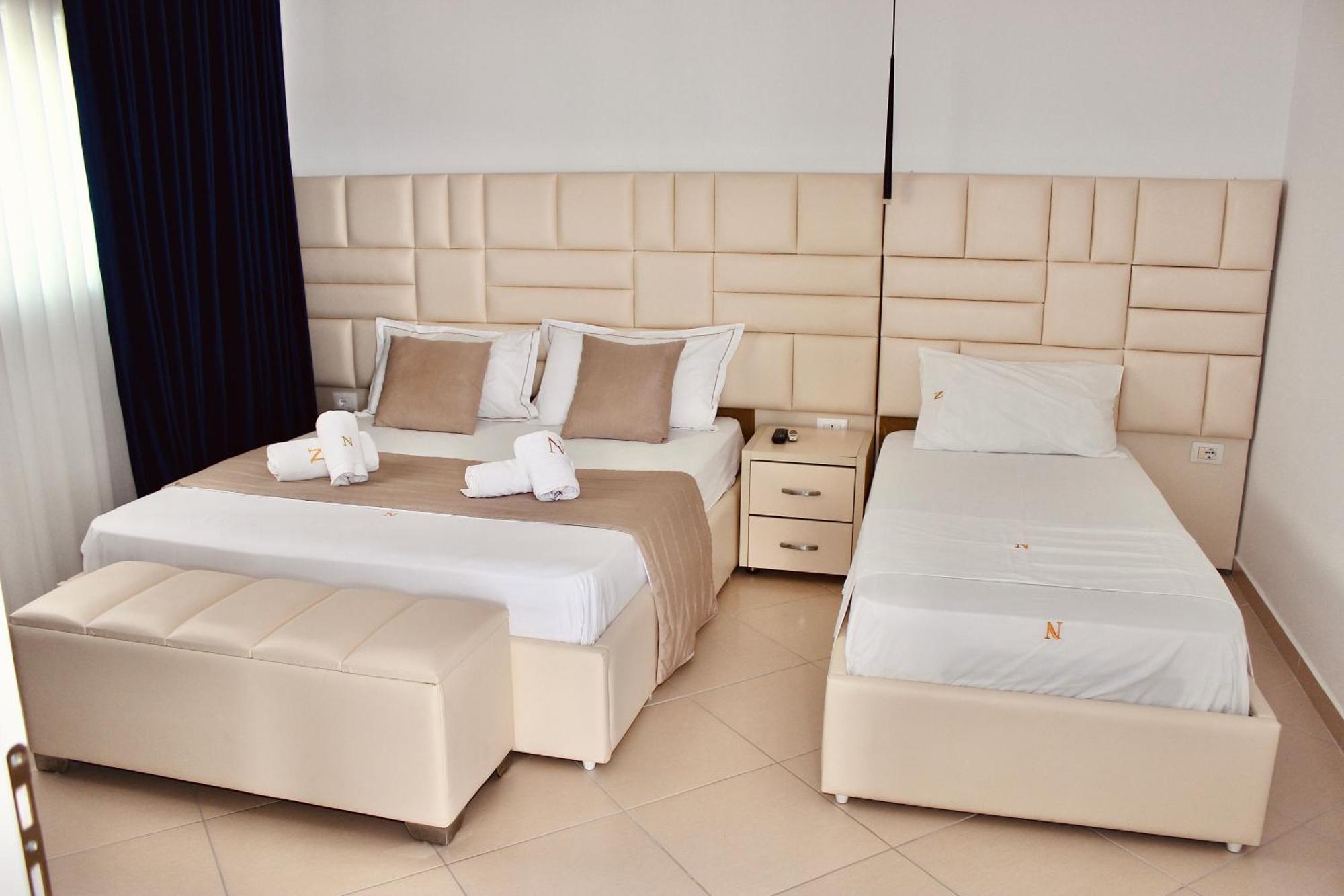 Qeparo Napolon Complex Otel Dış mekan fotoğraf